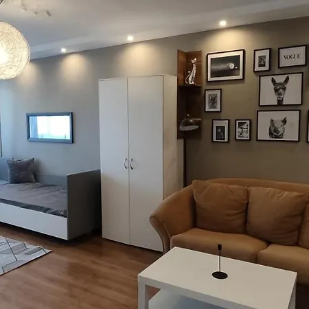 Apartament Izgrev Апартамент